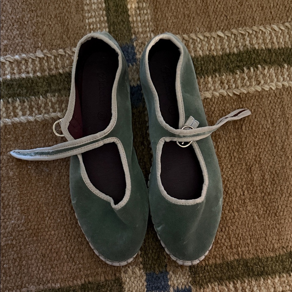 Flabelus Green Velvet Mary Jane Ballet Flats with Strap